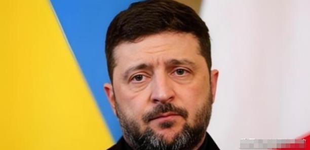 乌克兰简直太冤了！花了将近四年的时间，硬生生把俄罗斯从一个全球超级大国打成了二流