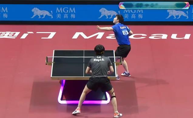 樊振东4：2王楚钦，比赛精彩，但主持人和嘉宾的解说点评却不到位

全运会乒乓球半