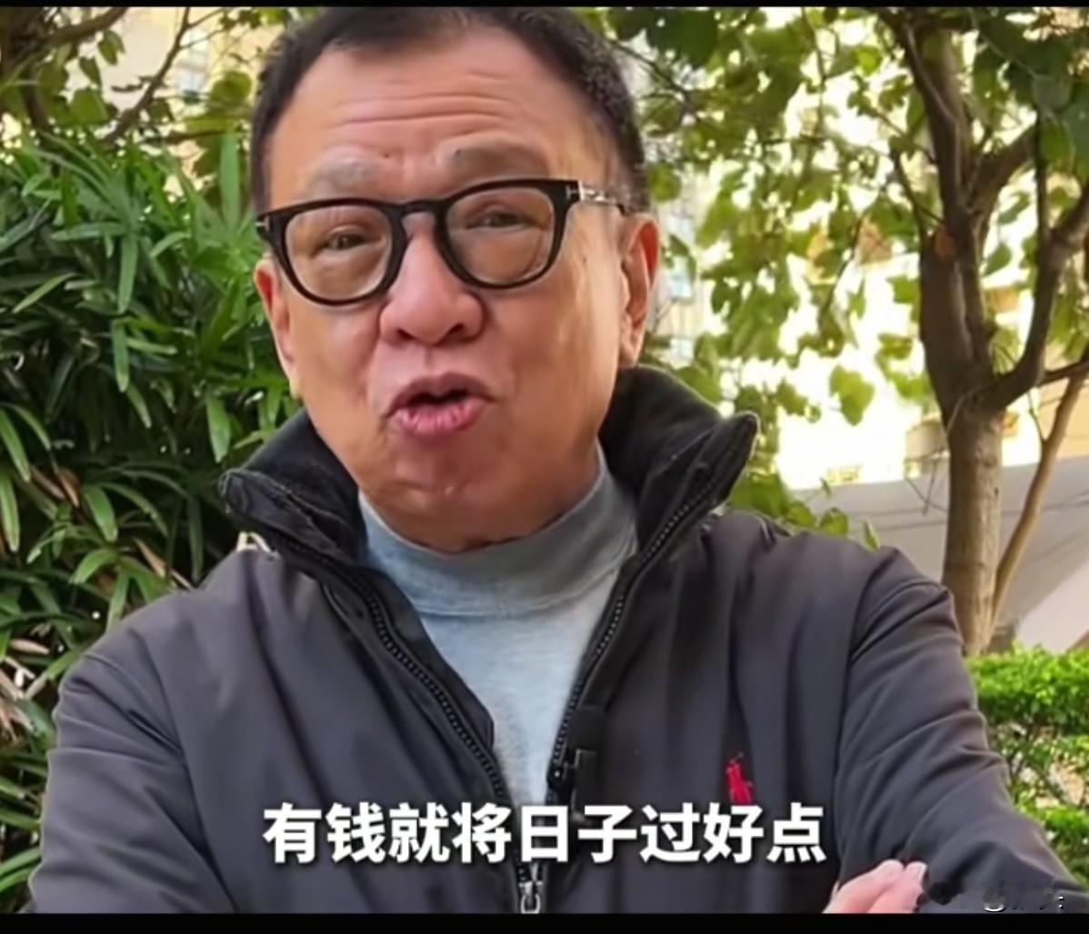 欢喜哥许绍雄去世了！这一天我才真正知晓他的名字。

我们这一代人不可能不认识他，