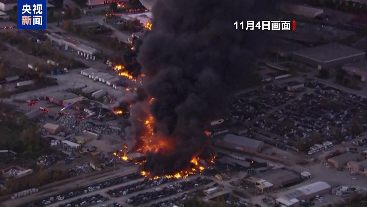 最新消息：美国UPS货机坠毁13人遇难！


一架货机冲向居民区，13条生命瞬间