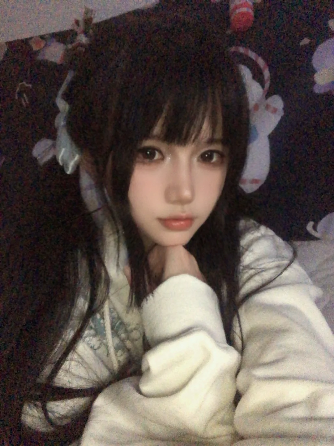 ^ ^