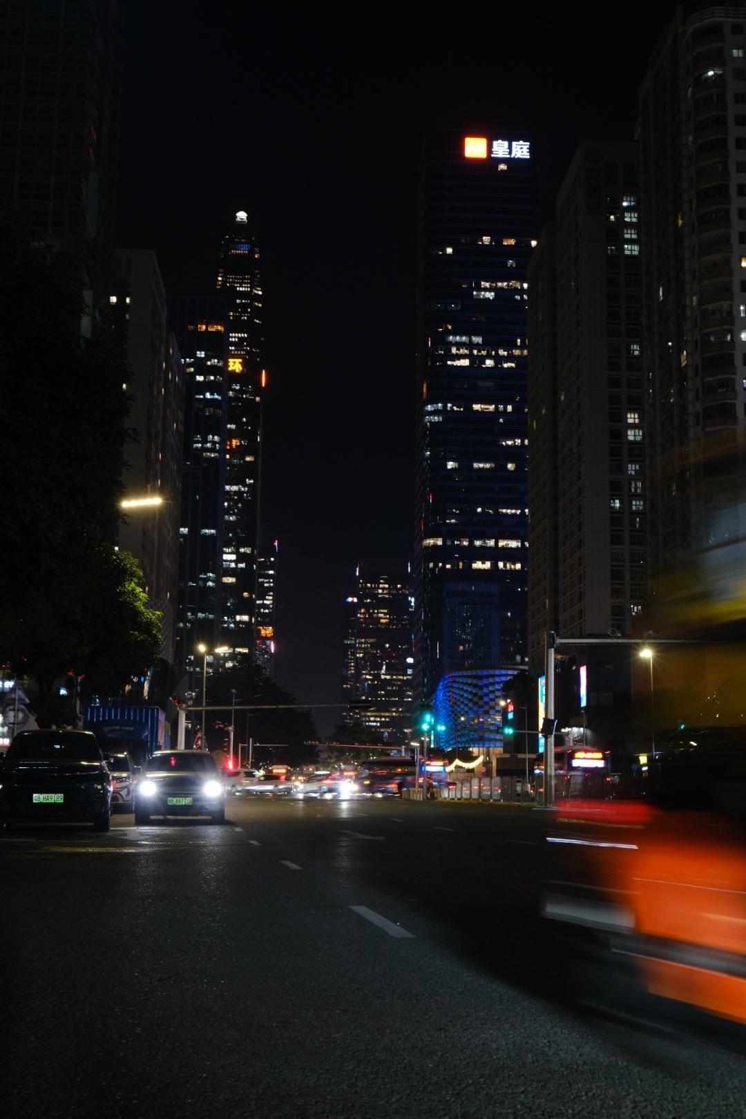 原来还有这个要求两年内一定要行驶两万公里才达到要求一年我都能开两万，内达标的朋友