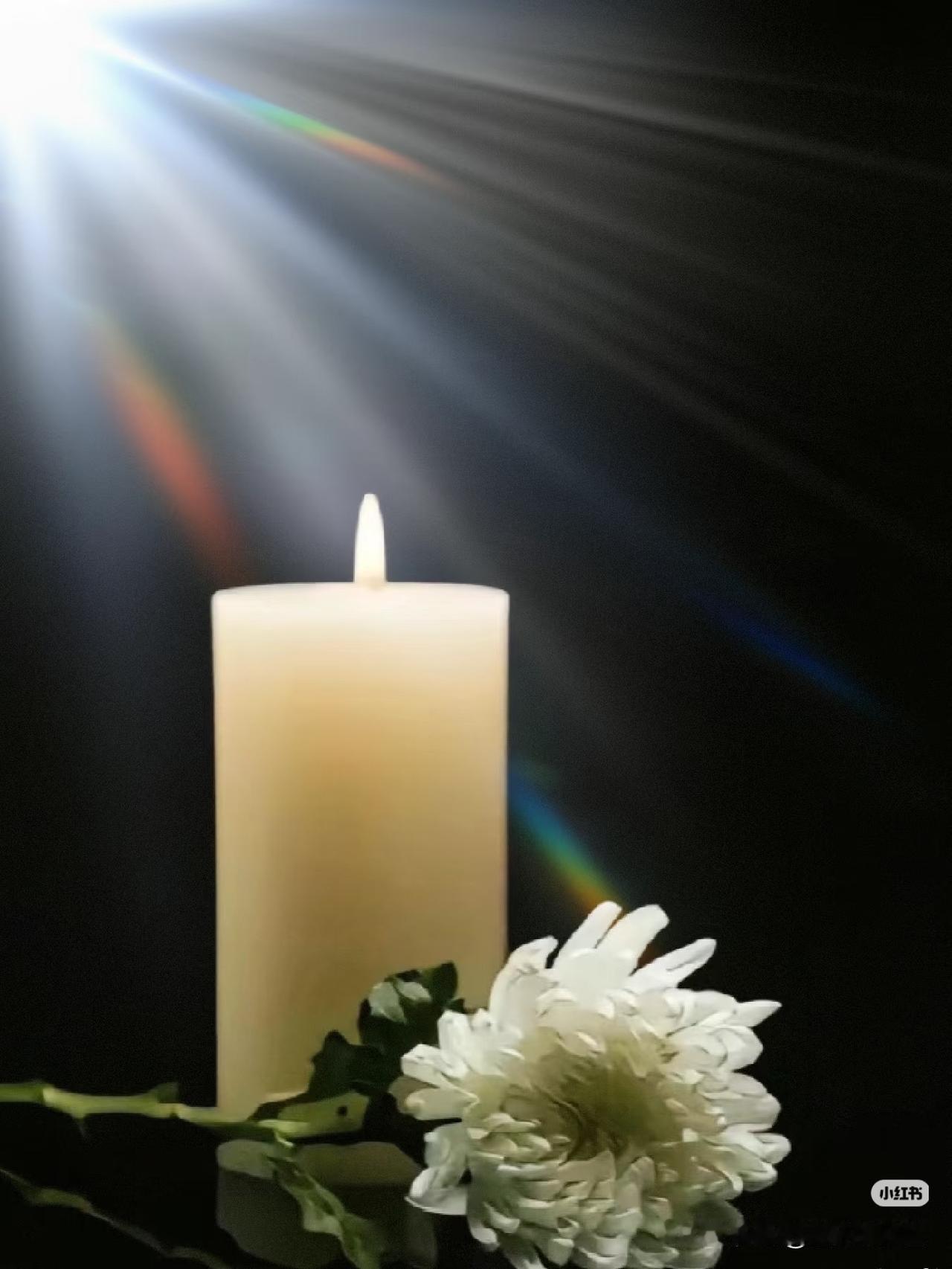 4月3日  晴
 
音频节目格外吸引人，一听便沉浸其中，凌晨3点听到6点，不知不