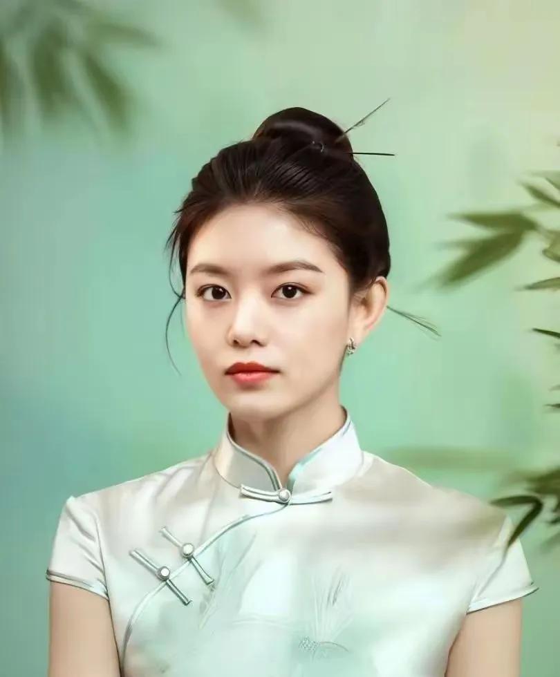 翻译官张京“零误差”名场面刷屏！冷静与专业才是最高级魅力  外交气场 张京译员 