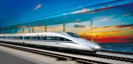【国铁回应高铁可以用电风扇吗】中国铁路 6 月 10 日发文称，近日，一名旅客在
