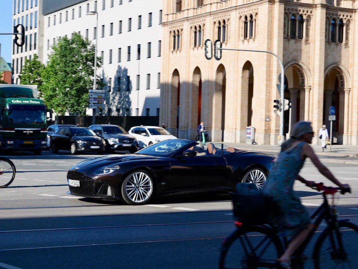 早[太阳] ​​​