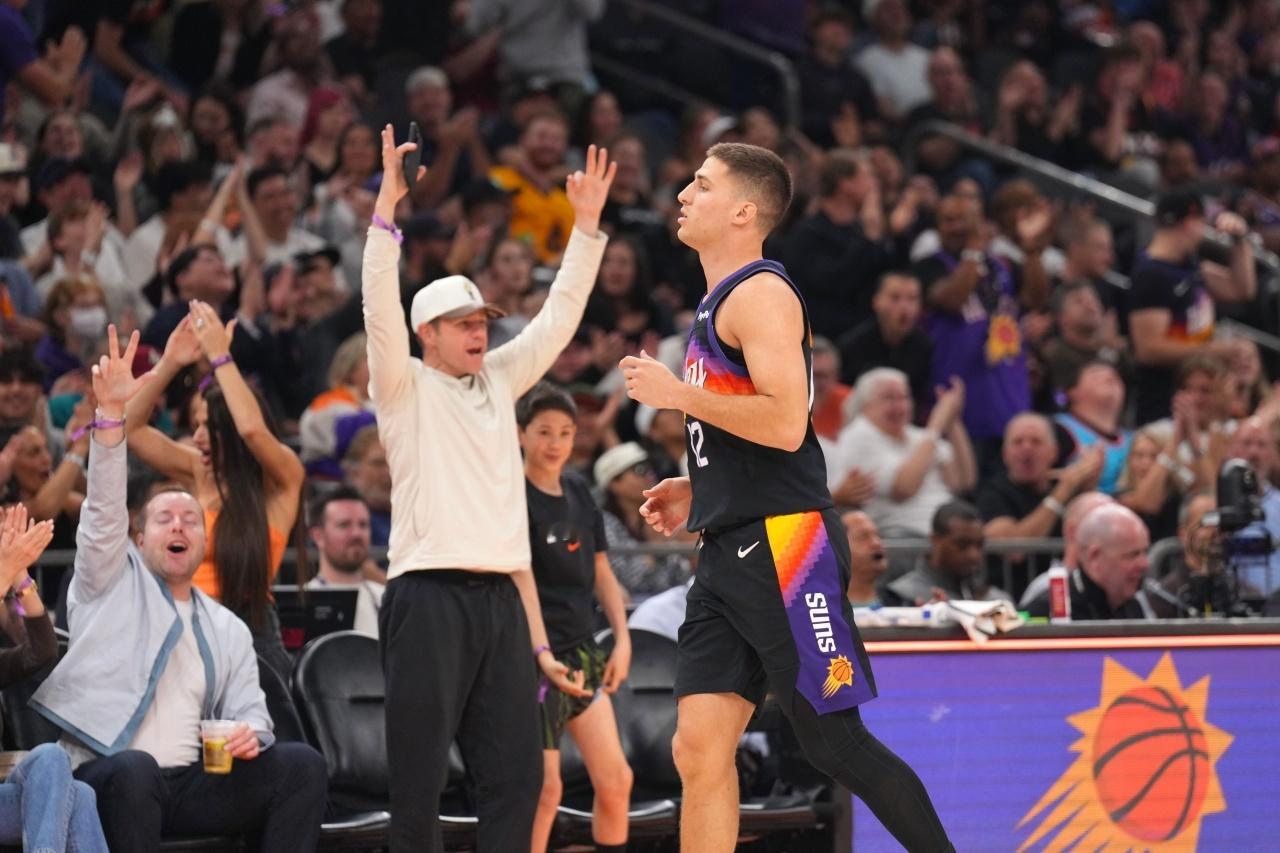 太阳吉莱斯皮续约信任NBA吉莱斯皮：一直很相信自己，续约太阳是一个简单的决定太阳