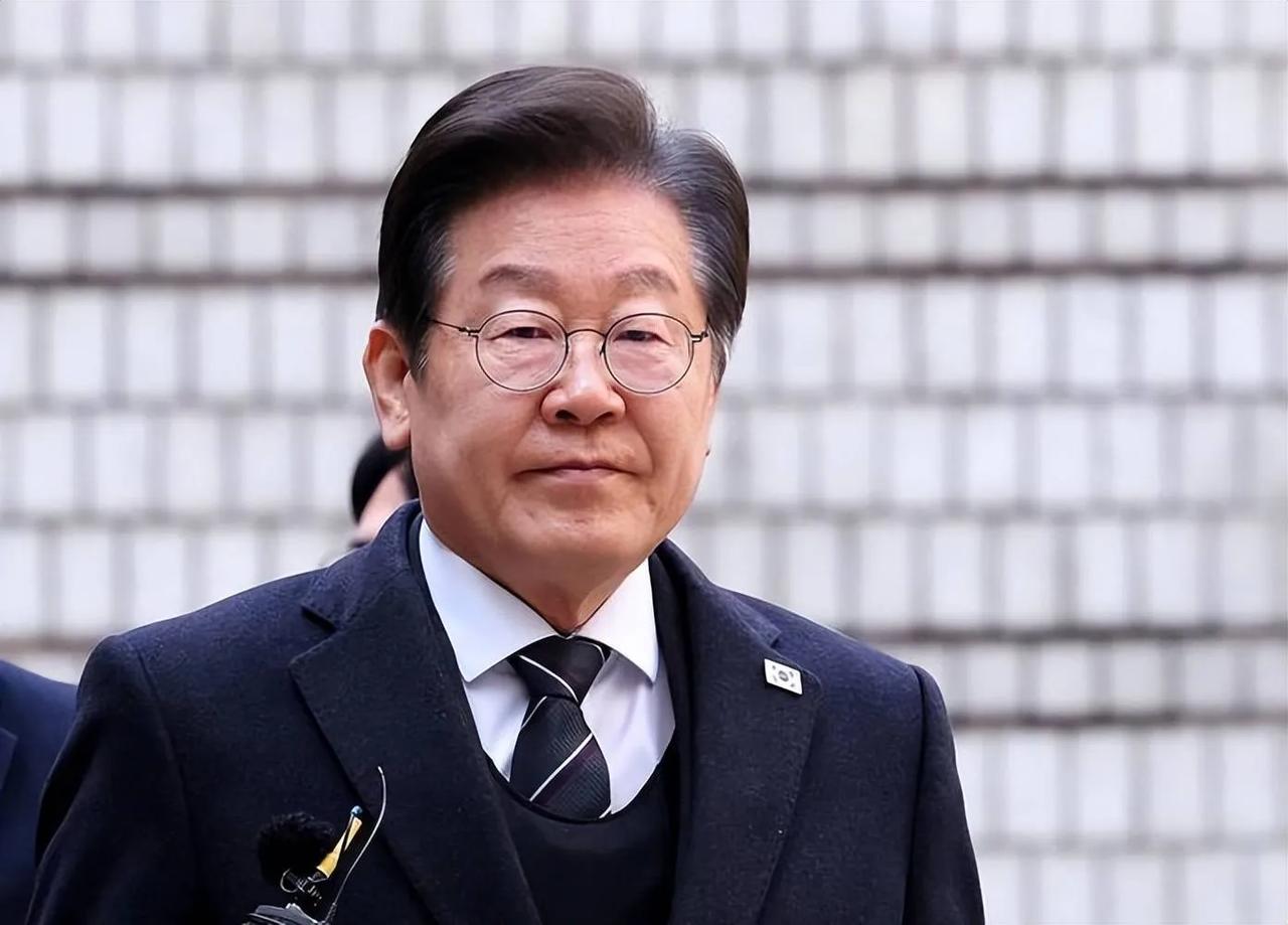 韩国联合参谋本部在当地时间5月26日发布紧急消息，朝鲜当天向半岛西部海域发射不明