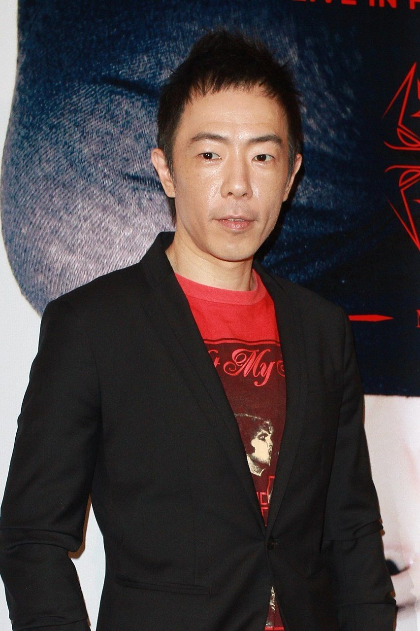 他的表达从来不是强行说教，而是用温柔又有力量的语言，把内心的纠结、期待都精准传递