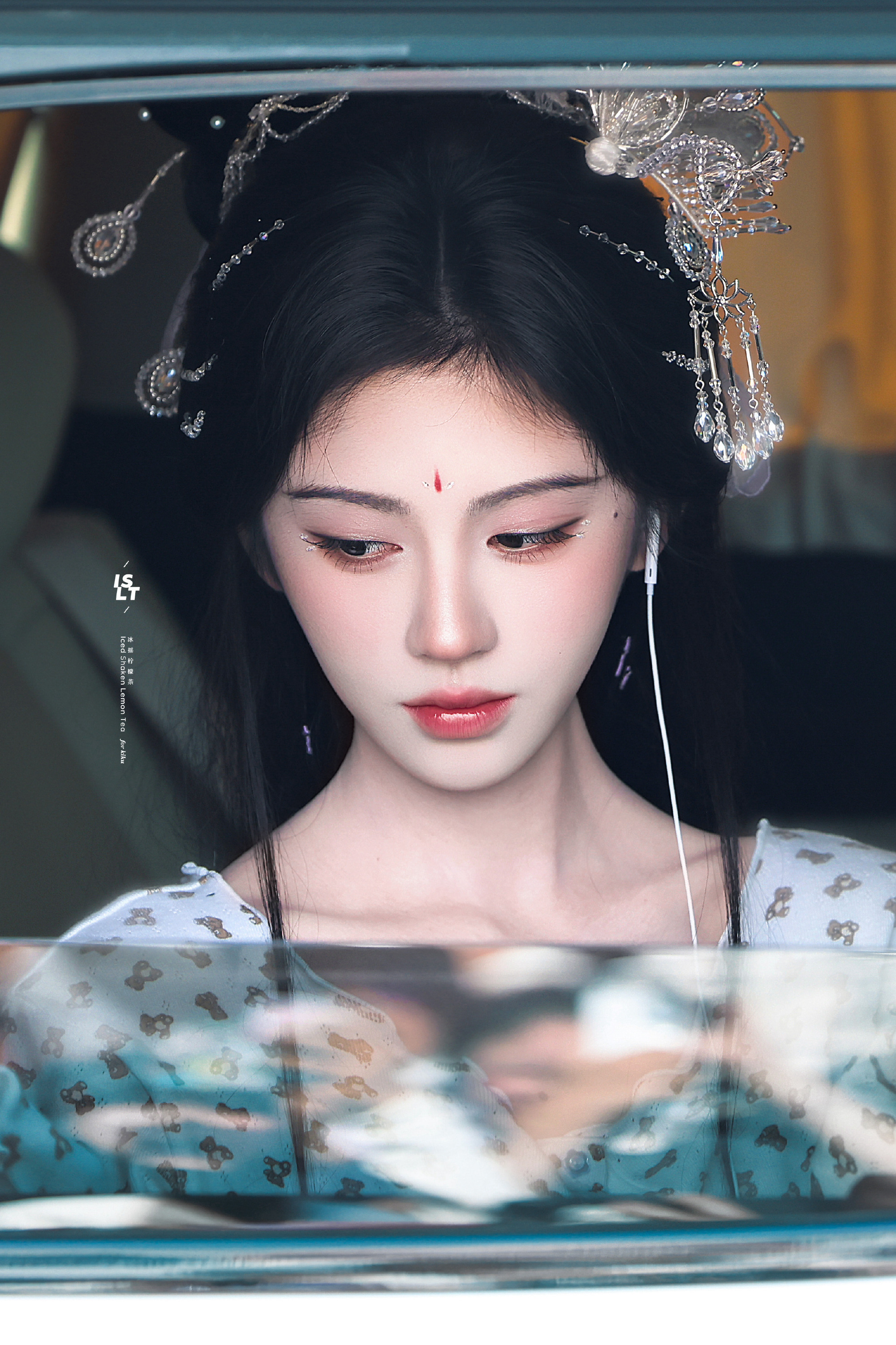 鞠婧祎 jjy鞠婧祎万花世界祝我们森活愉快໒꒰ྀི∩˃ ᵕ ˂∩꒱ྀི১