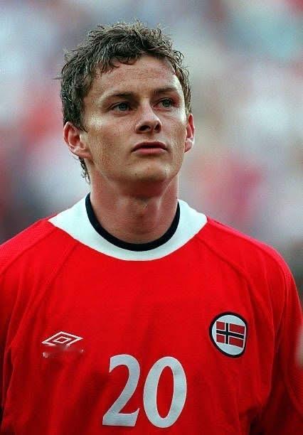 2000年歐洲國家盃嘅挪威主場確實吸引，另外一件我自己比較心儀嘅係1998作客…