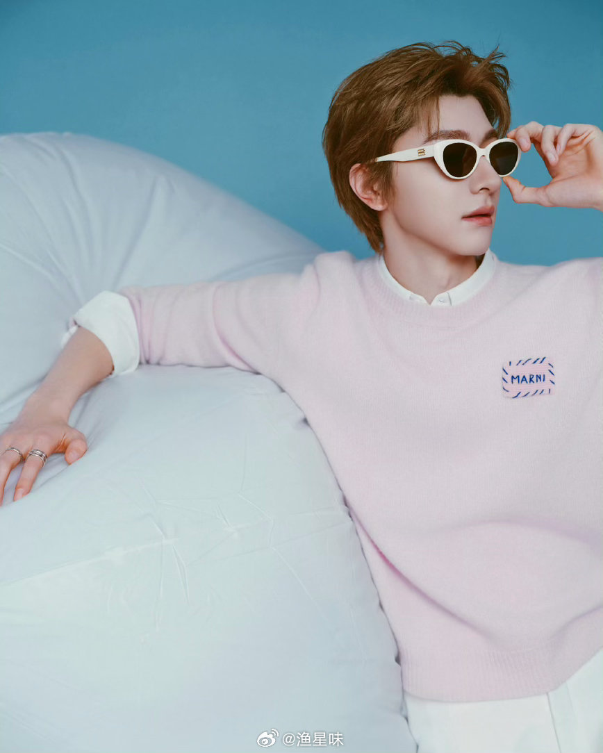 林一鼻子太大了 