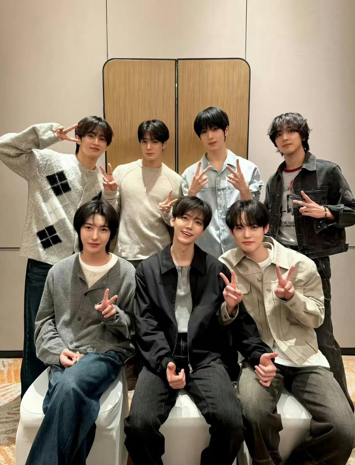 kpop七人团魔咒还在发力十年羁绊终落幕！李马克告别NCT，七人团魔咒再发酵，这