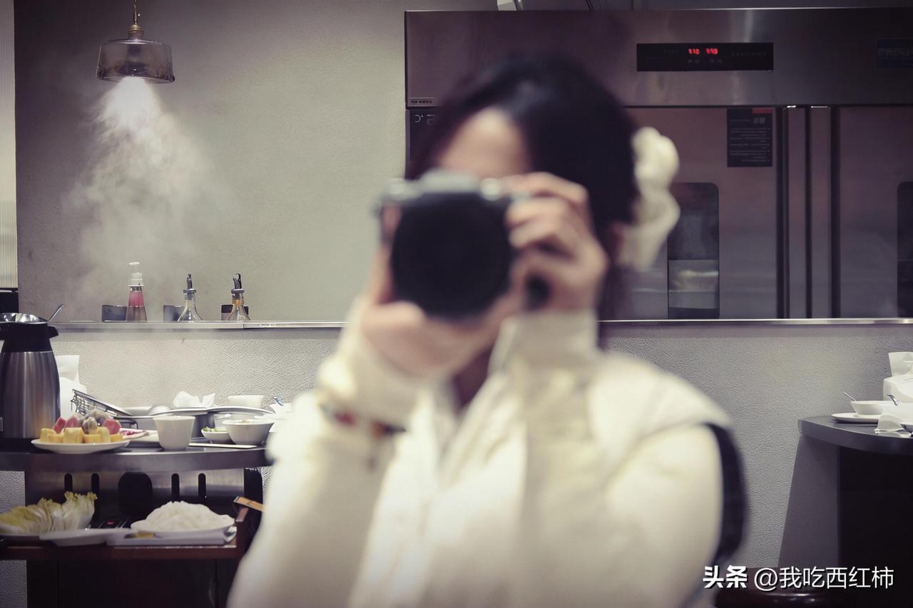 还是分手了，谢谢大家。
今天是3月13日，我们最终和平分手，其实从朋友到恋人我们