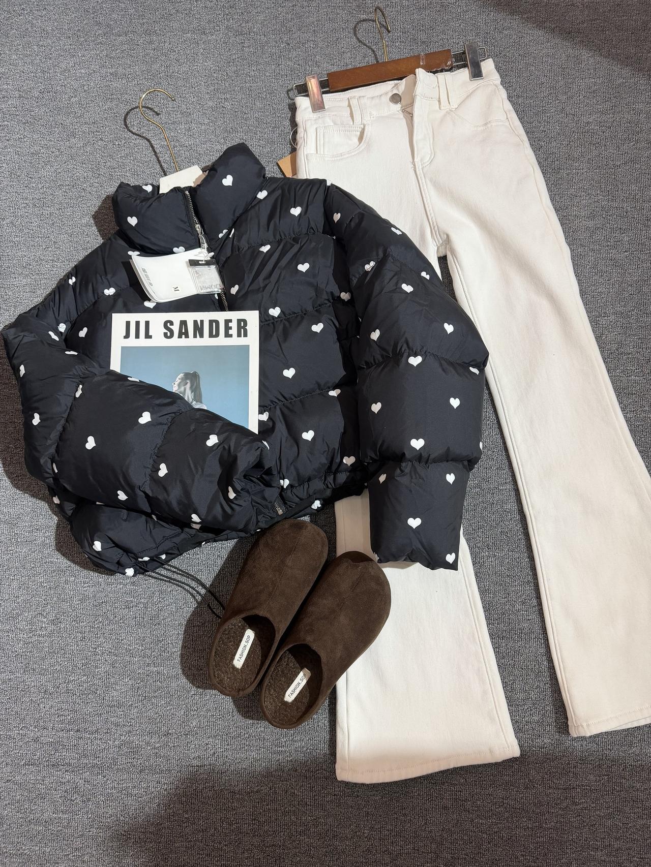 在这虚伪的世界里，一定要好好保护自己，知道的不全
说，听到的不全信，合理装傻，永