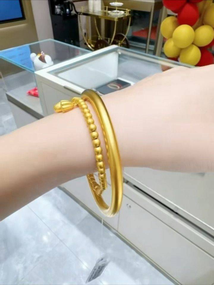 继续gogogo~没想到我们这么个小地方的都被抢完了，托深圳的朋友帮我买了万相的