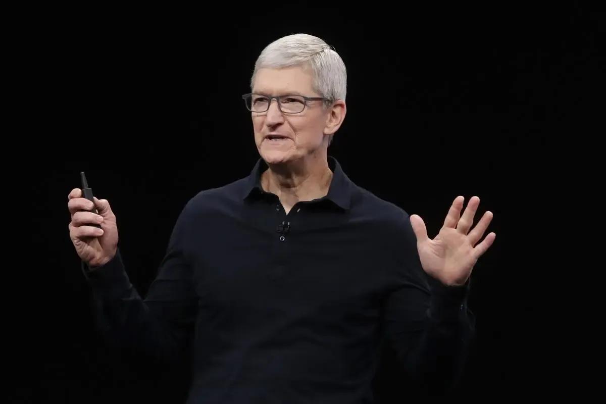 库克担心的事来了！国产手机出手就是王炸，OPPO Reno11颜值不输iPhon