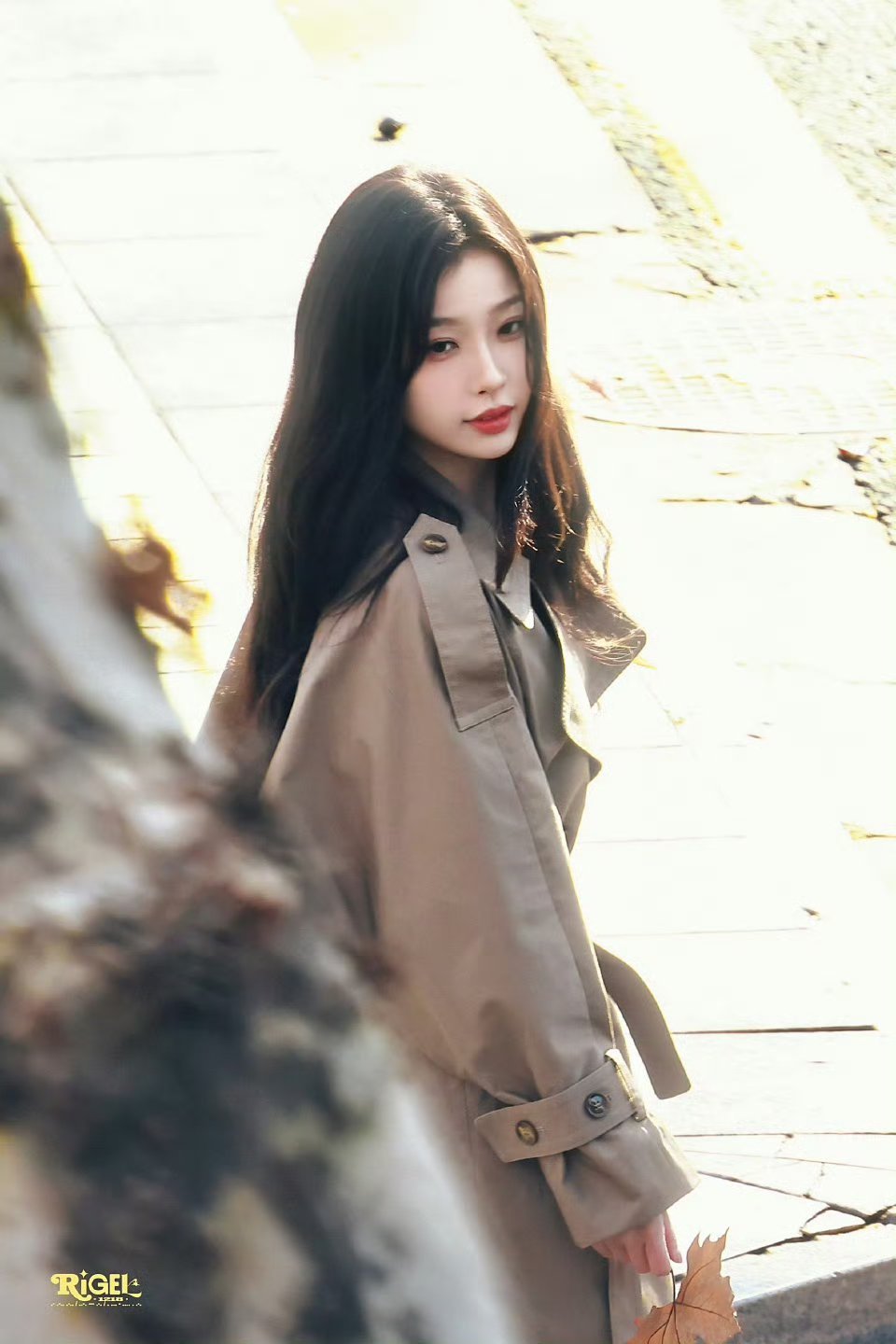 双轨疑似变短剧了看的出来真的很期待这个伪骨科双向救赎天花板的《双轨》