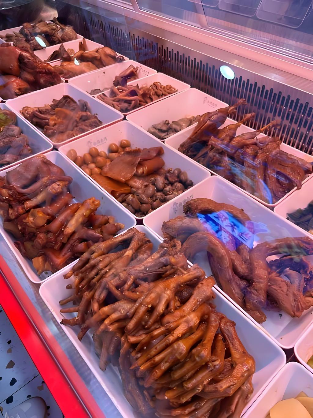 想长期赚学生的钱，光靠好位置没用！肥西老板们，这招才是关键！
 
咱们肥西在安医