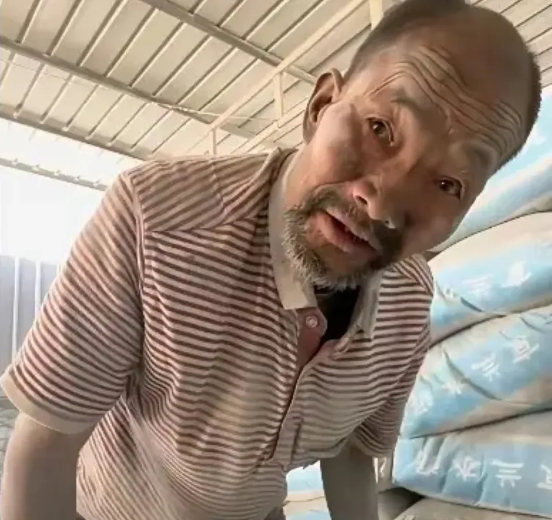 水泥老板肠子都悔青了在他的计划中，这老头活不了几年了。到时把他一埋就完事了。没想
