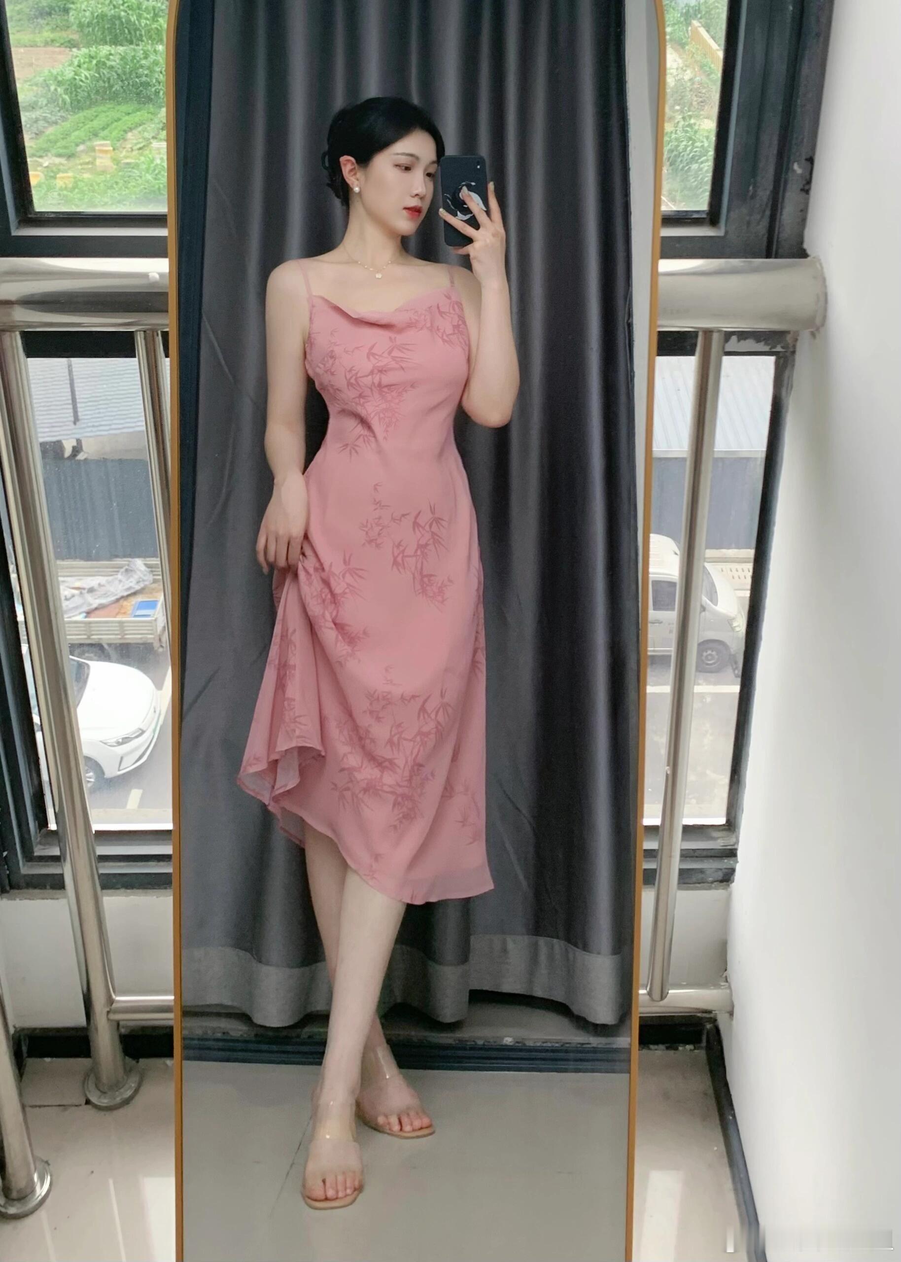 细腰和长腿好绝诶#女神# ​​​
