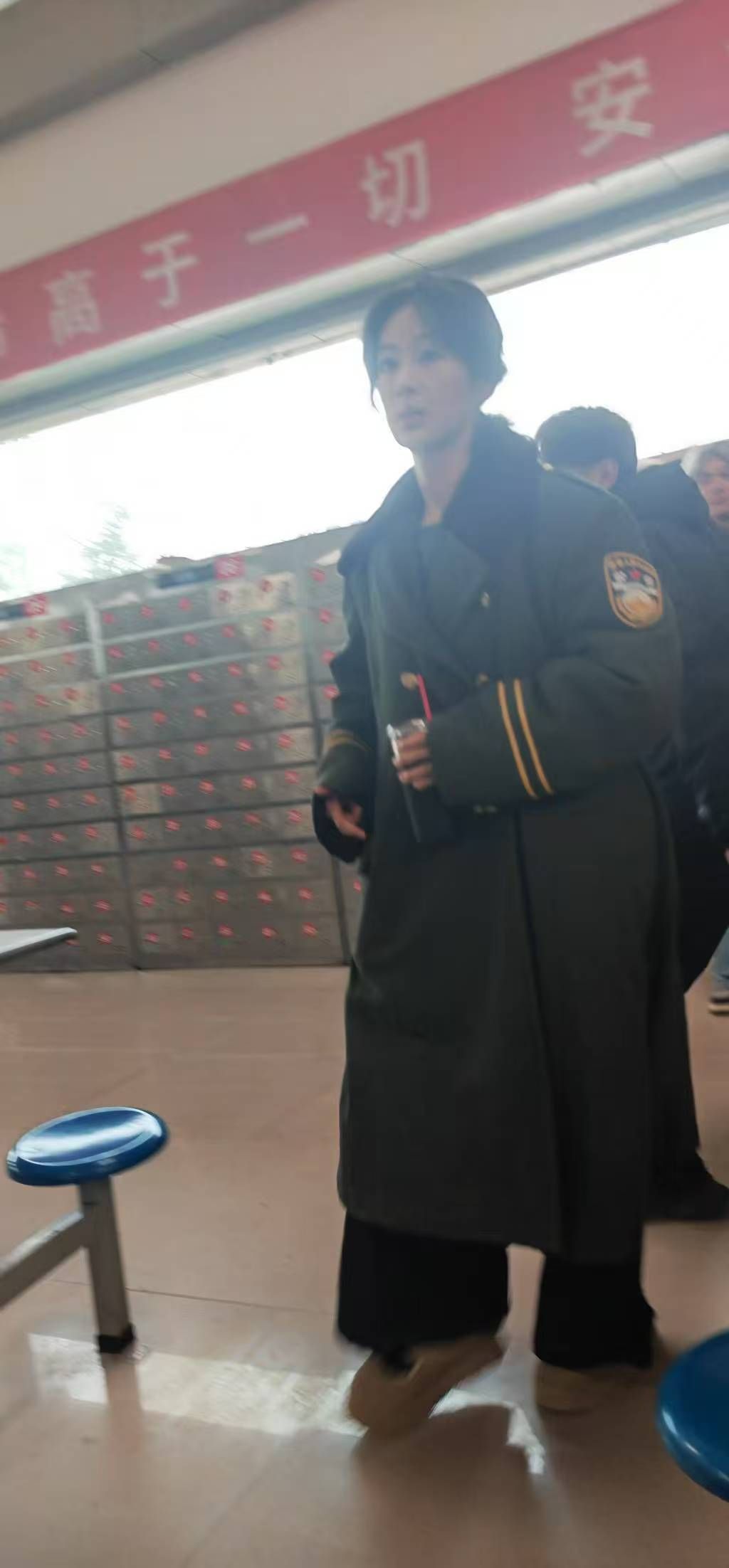 白菊是真瘦啊！！！ ​​​