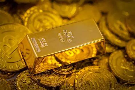 各国最近突然对黄金上心了。荷兰重新调整86吨，法国把纽约129吨黄金换到欧洲，中