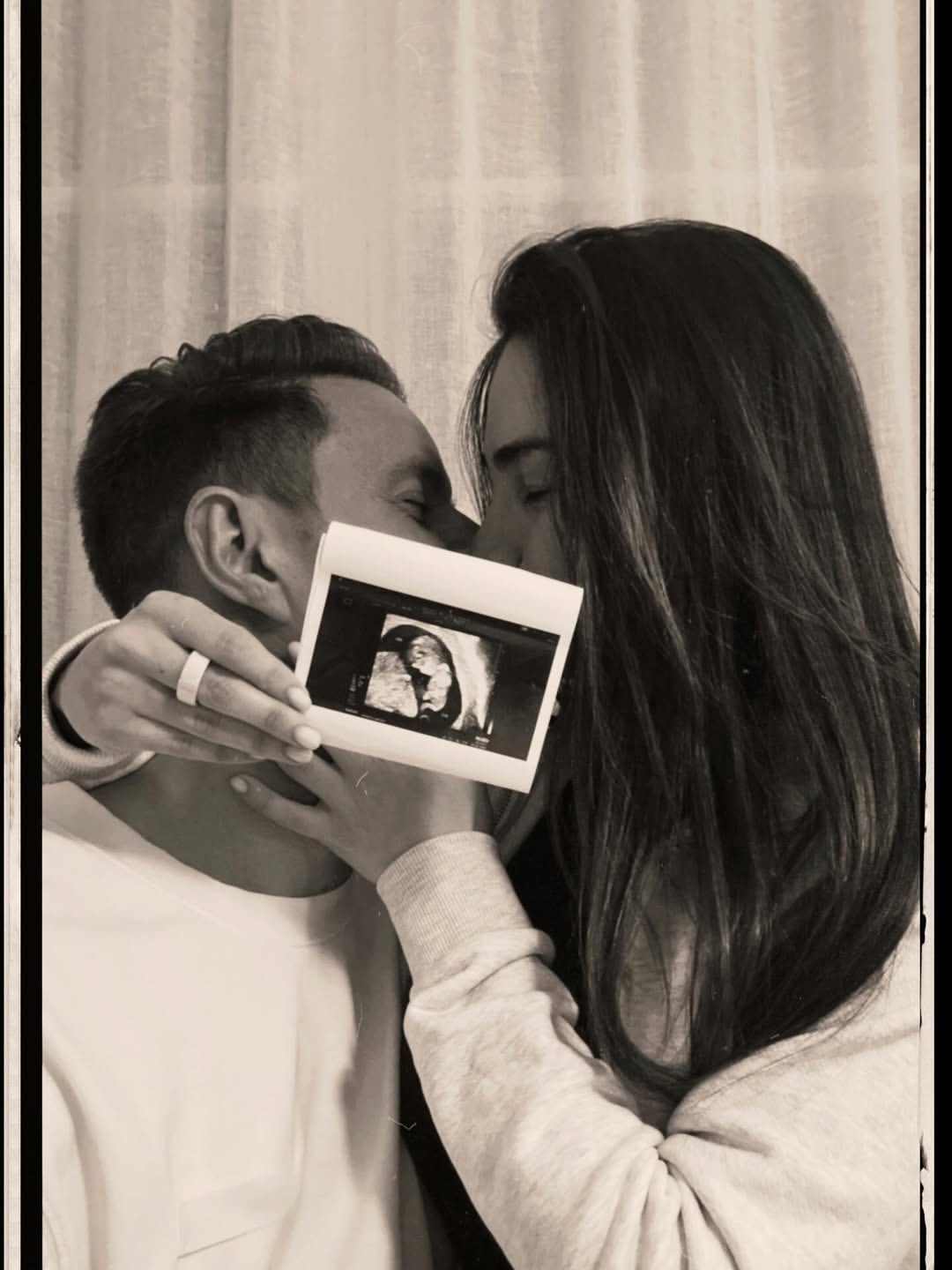 特尔施特根和女友宣布有了他们自己的宝宝👶🏻❤️巴萨至死不渝红蓝魂