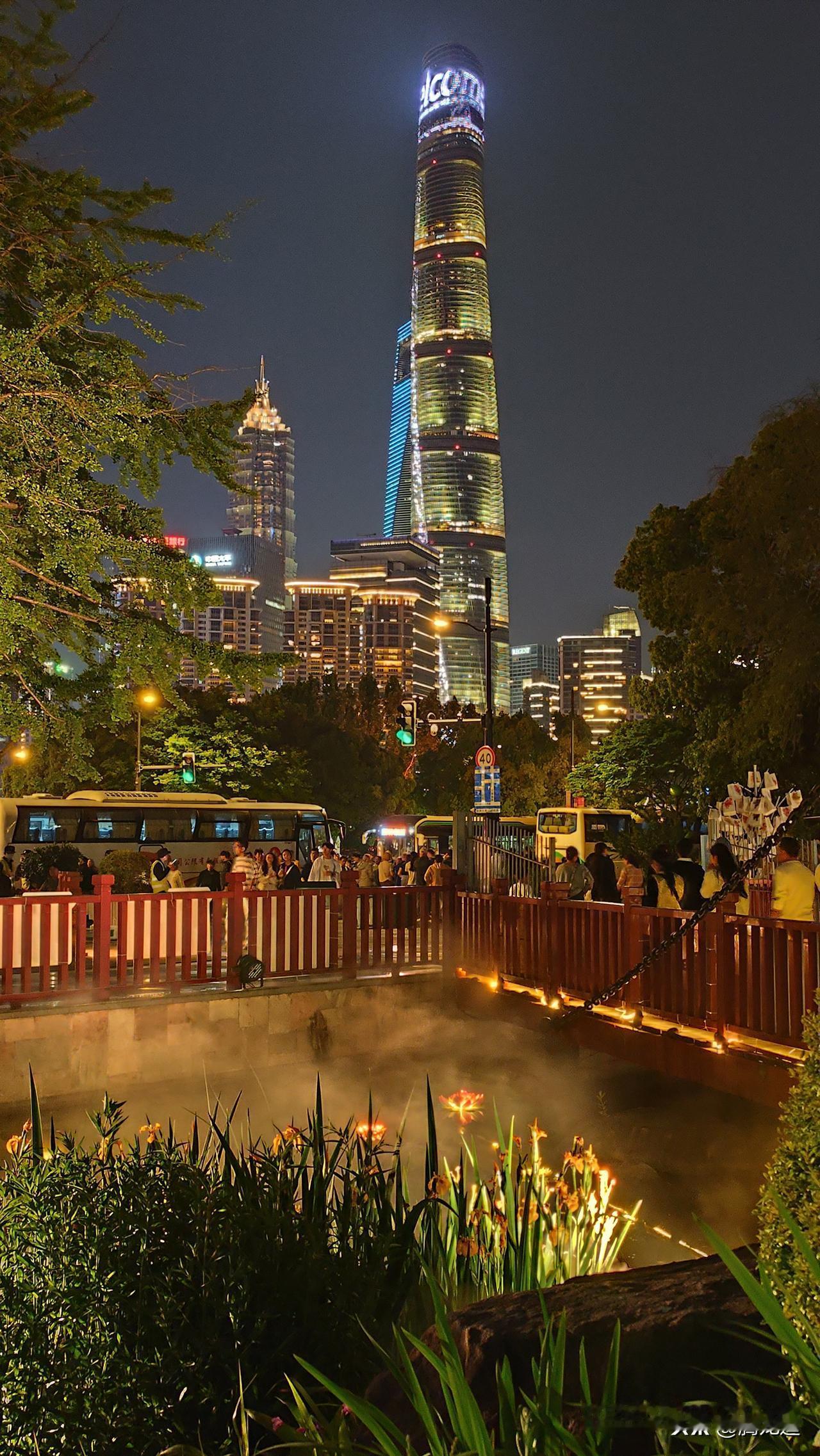 有没有好看的风景图片分享公园夜晚景色美