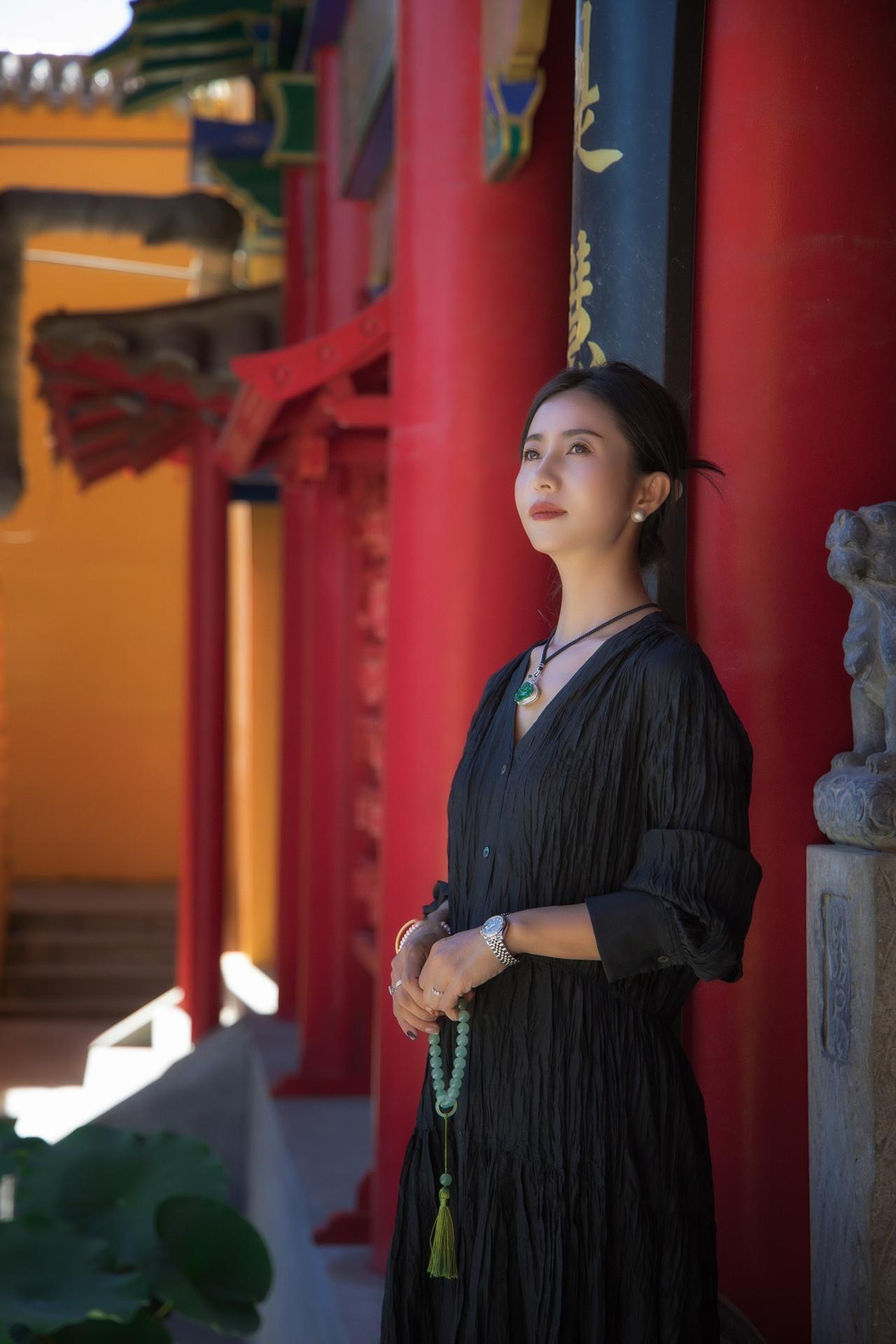 放下才会更轻松，通透看待世界才会更美好#寺庙 #寺庙拍照 #人生总要去一趟寺庙 