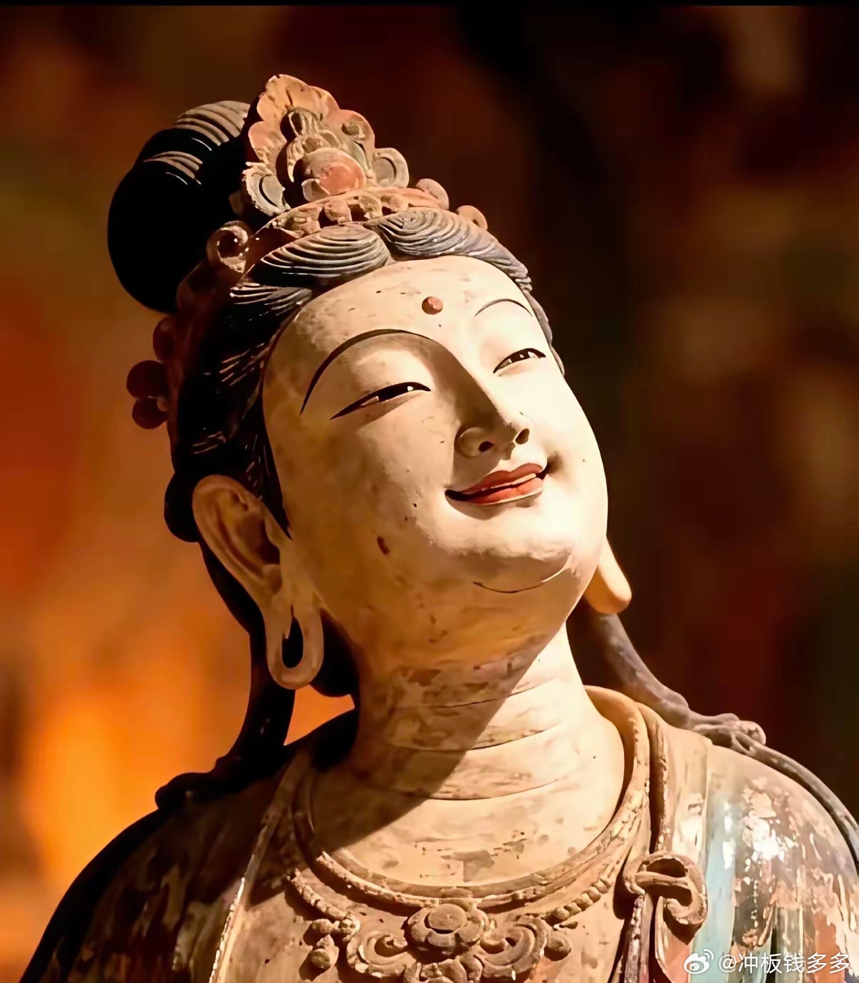 每天暗示自己：1.我会成功2.我的人生没有敌人，所有人的出现，都是来助我成长的3
