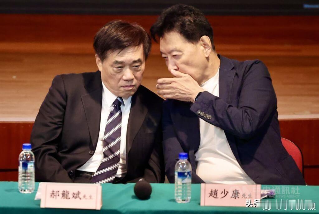 看看，赵少康的回旋镖对郝龙斌的影响有多大!

岛内名嘴吴子嘉 ，一开始就说郝龙斌