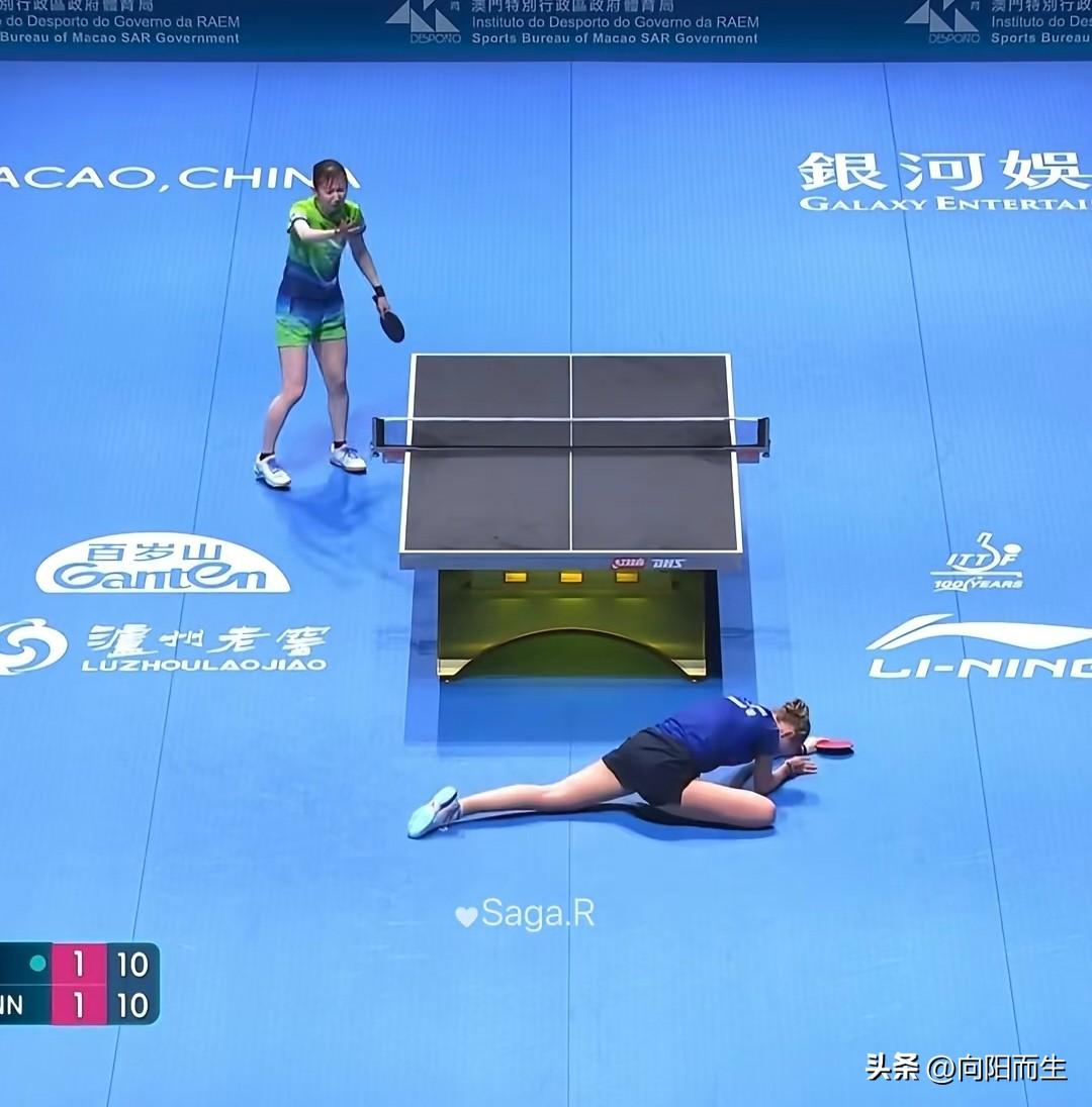 澳门世界杯刚开打，
早田希娜就遇上意外，
自己带伤还碰上对手受伤，
看得人揪心！