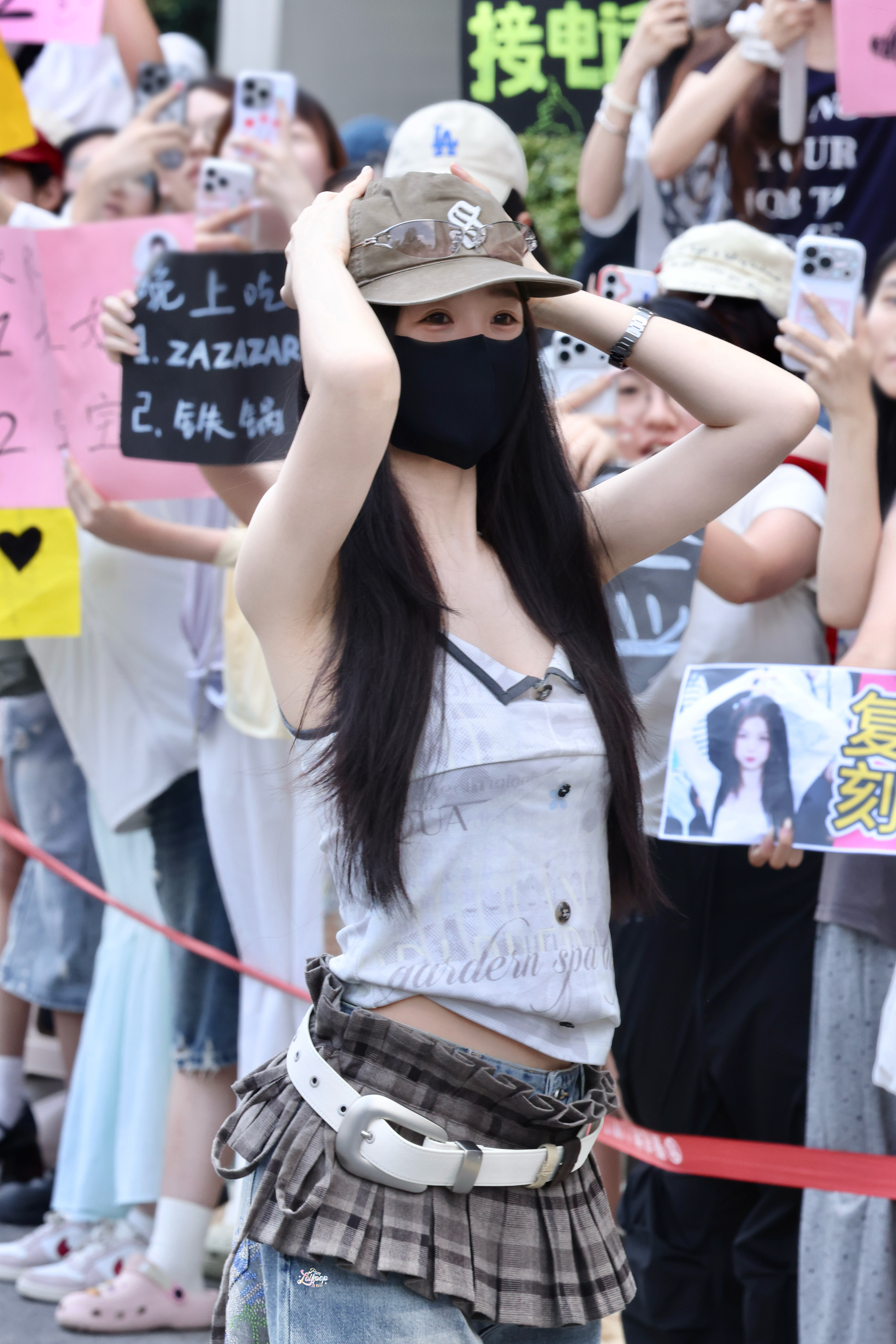 虞书欣虞书欣长生骨 小舒心小舒心🐽今日星拍放送