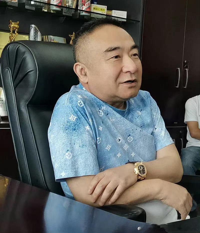 你接近什么样的人，就会走什么样的路。限制你发展的不是学历，也不是智商，而是身处的