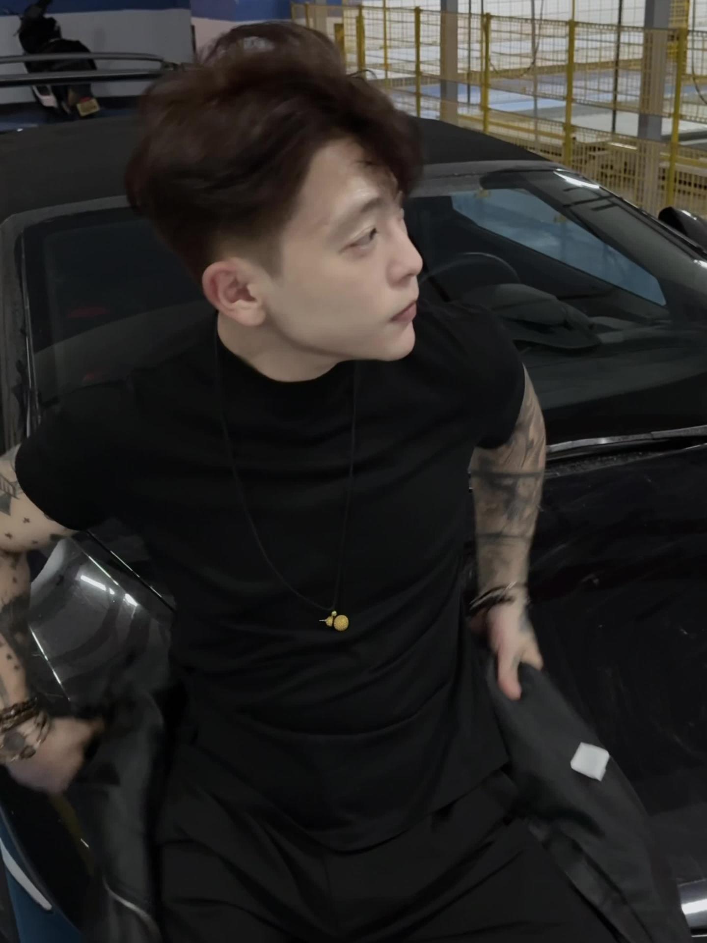 软绵绵的我配硬曲