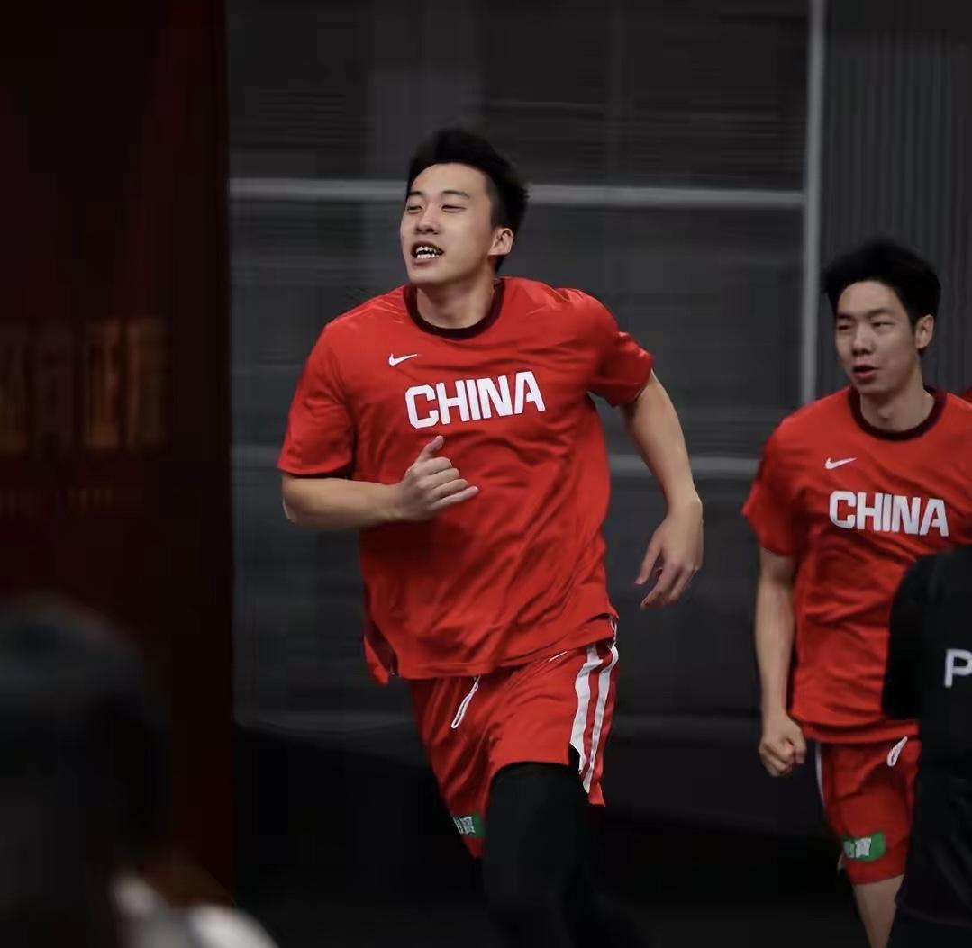 不能忍，中国男篮惨败新西兰，两大坏消息，郭士强要比老乔更离谱

中国男篮三场热身
