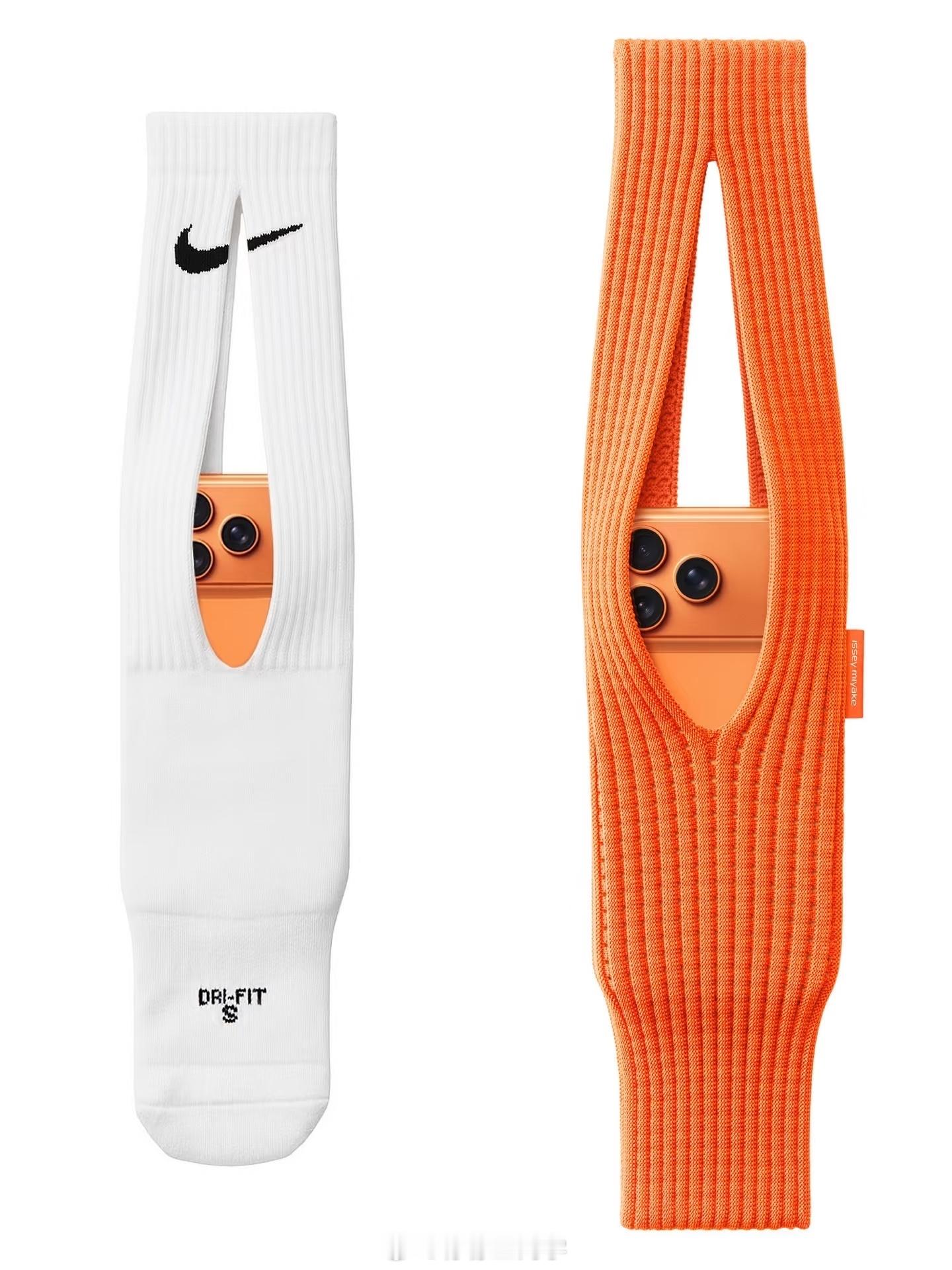 苹果的这个配件颇有一种把手机裹在袜子里的感觉，特别是这个白色的…… 