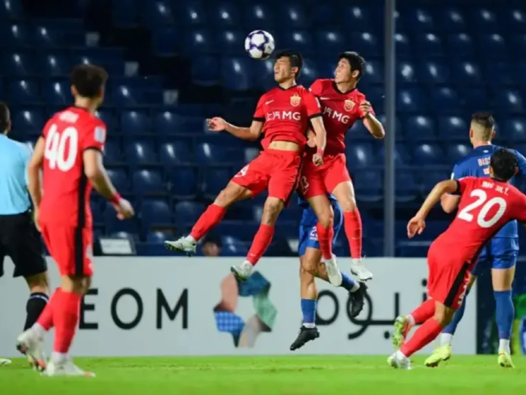 亚冠精英联赛第四轮：海港垫底，蓉城留晋级