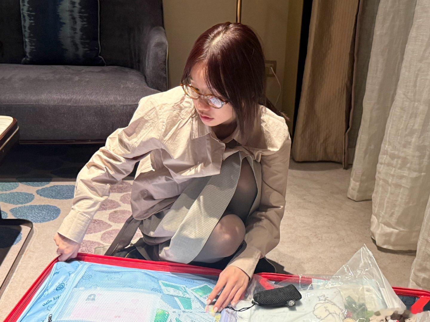 徐梦洁 xmj 徐梦洁暗处 🌈徐梦洁沈曼喜欢你是一个层层见喜的过程·𝐋𝐢?