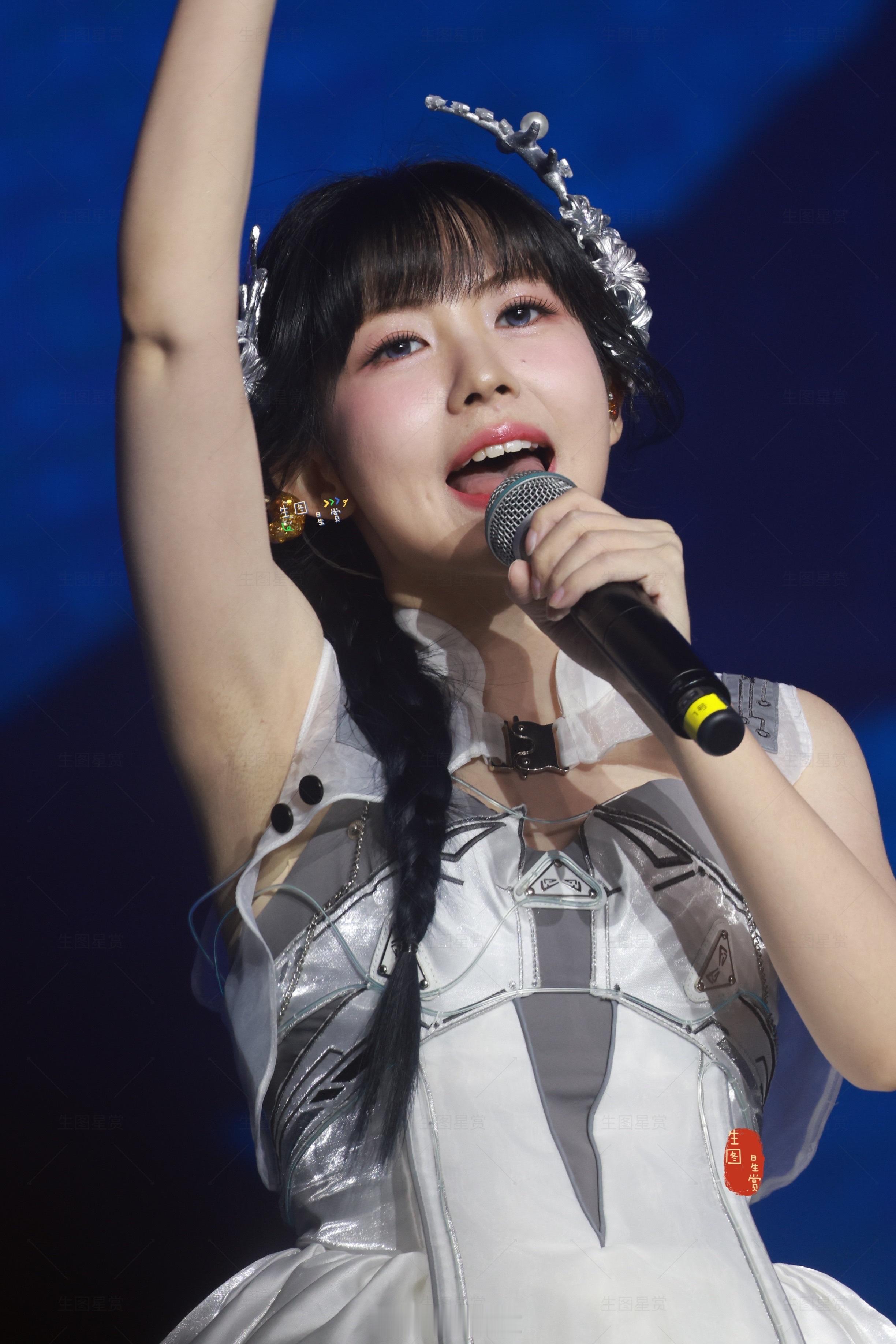 赖美云260725生日会生图萌萌的鼠鼠战士 