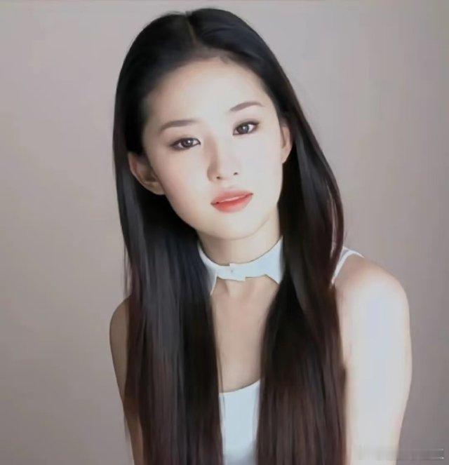 这张怼脸照美我一跳...承包了我所有古言小说的女主脸🎀，百看不厌的美丽！ 