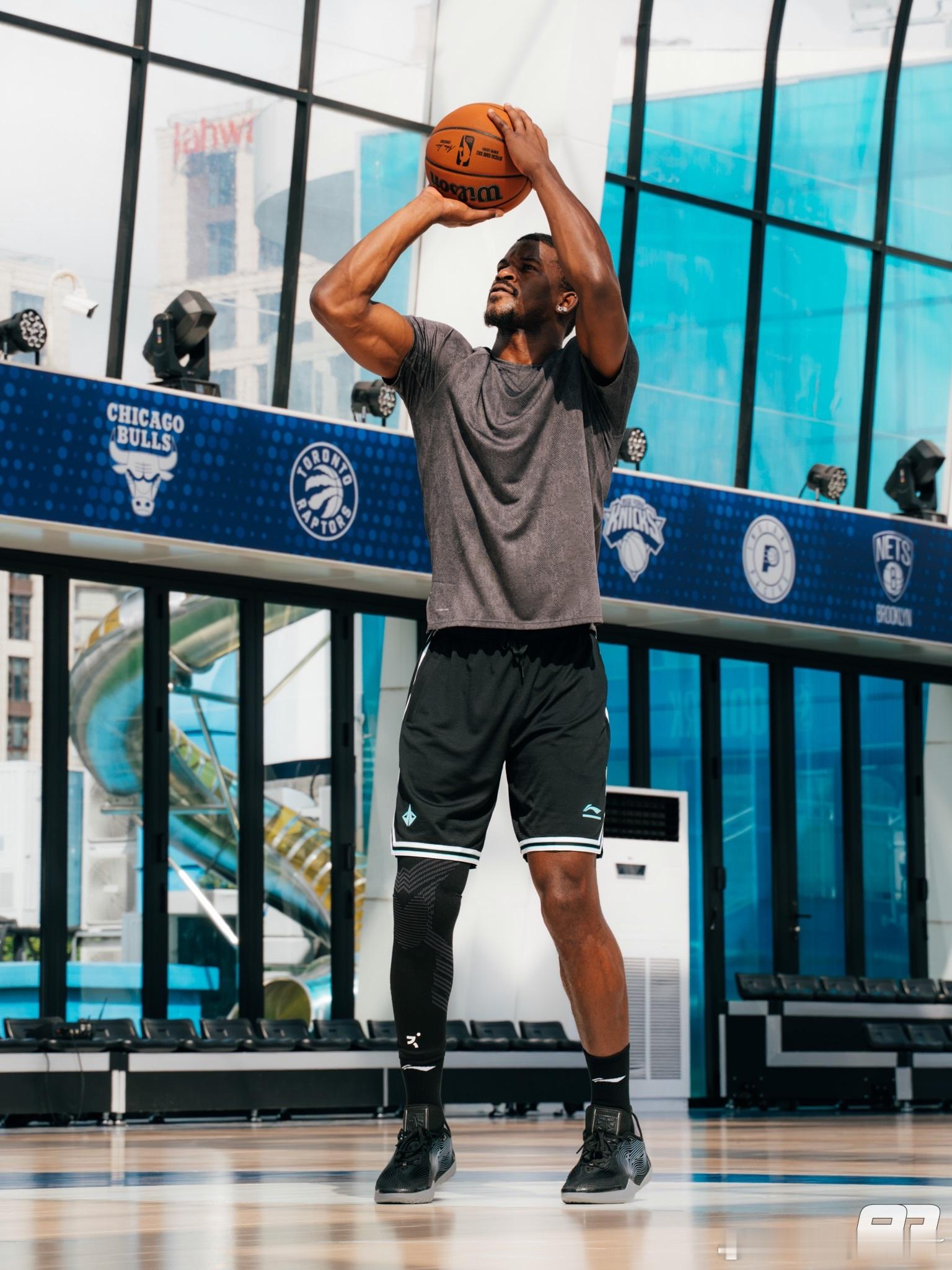 loading…金州勇士巴特勒NBA