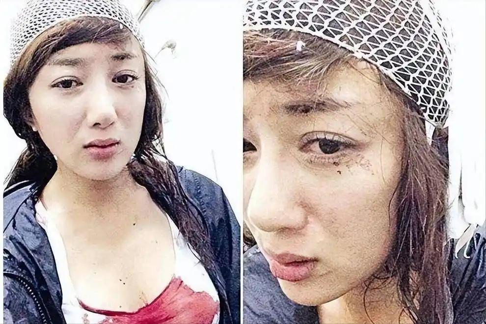 她曾是古装第一美人，却被狗咬伤毁容，如今只能靠演反叛翻身。
 
 
 



主