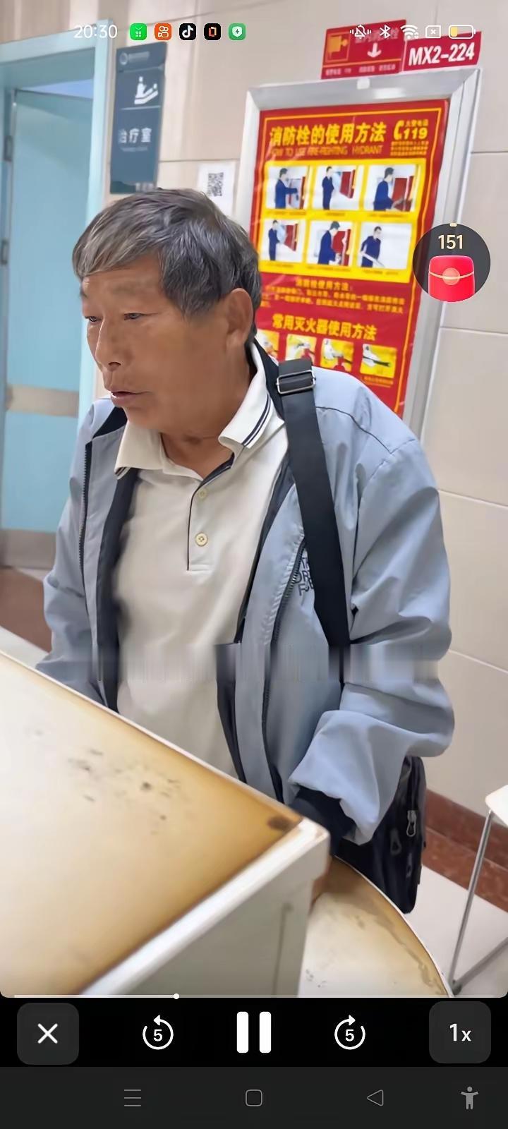今天刷到这对叫树兰和妮娃的夫妻，丈夫树兰年纪大了，妻子妮娃身有残疾且没有自主意识
