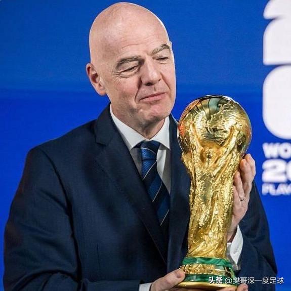 ⏱️ 世界杯新规：换人超10秒罚少打1分钟！界外球5秒倒计时

2026世界杯将