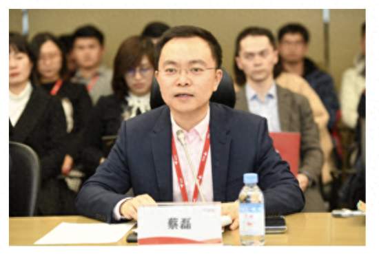 41岁确诊渐冻症，前京东副总裁蔡磊，向死而生对抗绝症