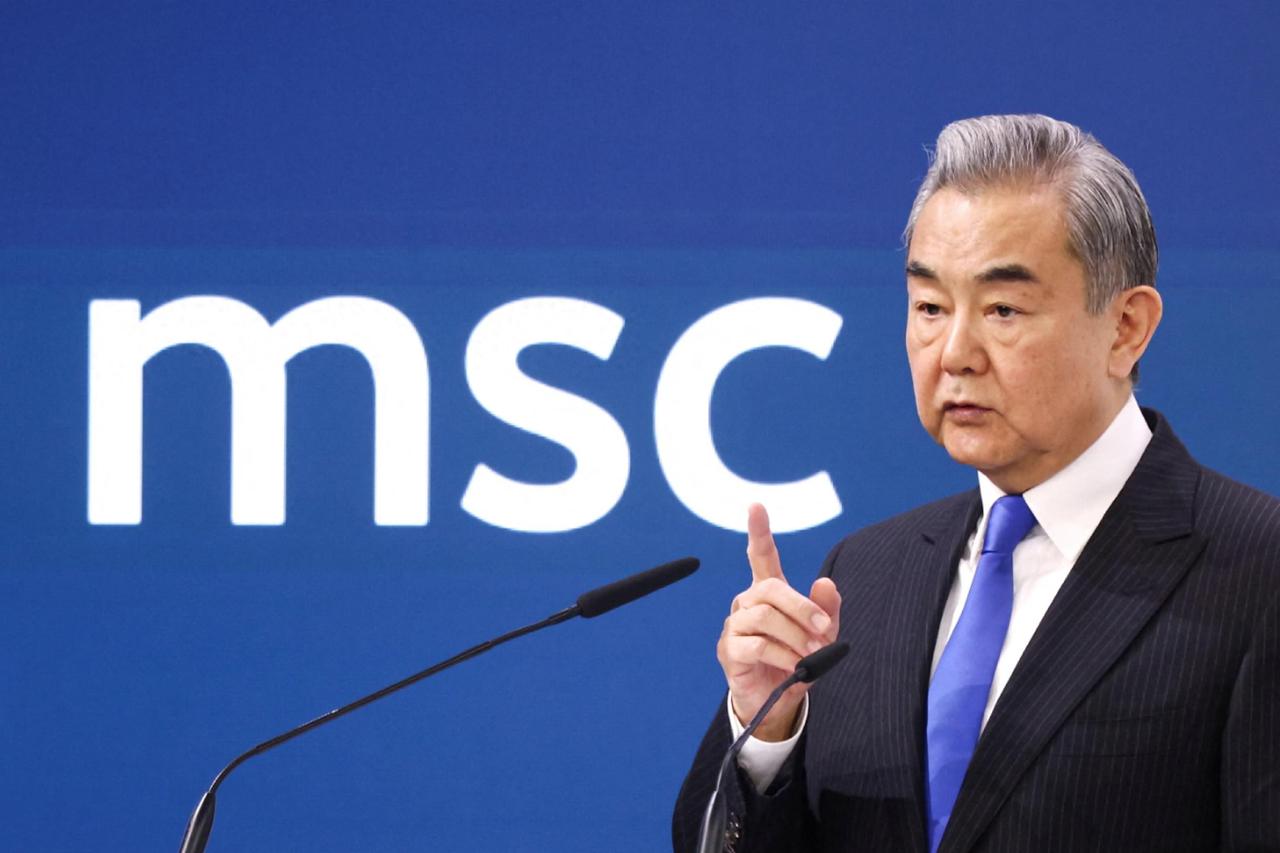 70国代表参会，中方突然换将，王毅不见日本高官。

这场在马尼拉举办的东盟系列外