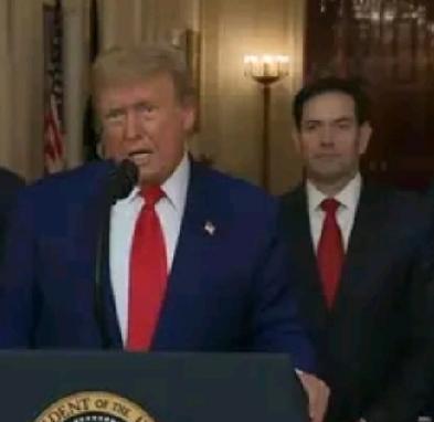 美国总统特朗普宣布了！CNN报道，特朗普22日表示，华盛顿将把扣押的委内瑞拉油轮