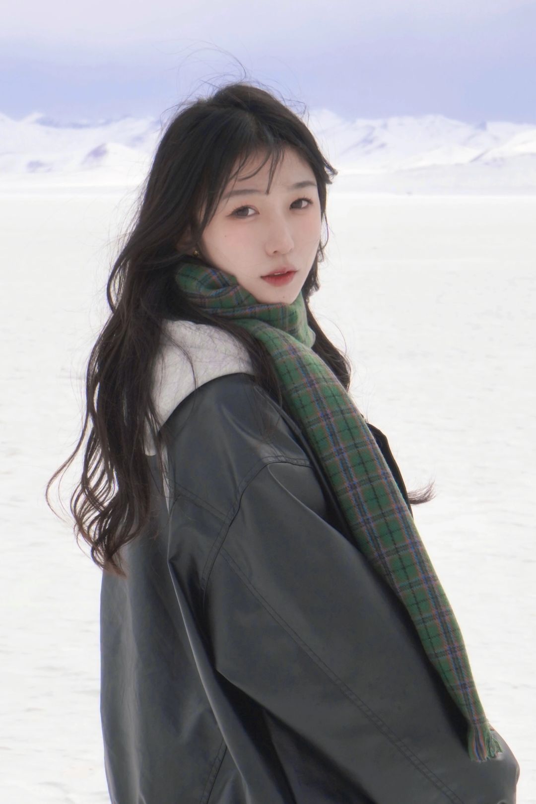 二月的纳木措